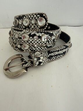 Snake skin leather python belt faux rhinestone western Silver-tone stud detail